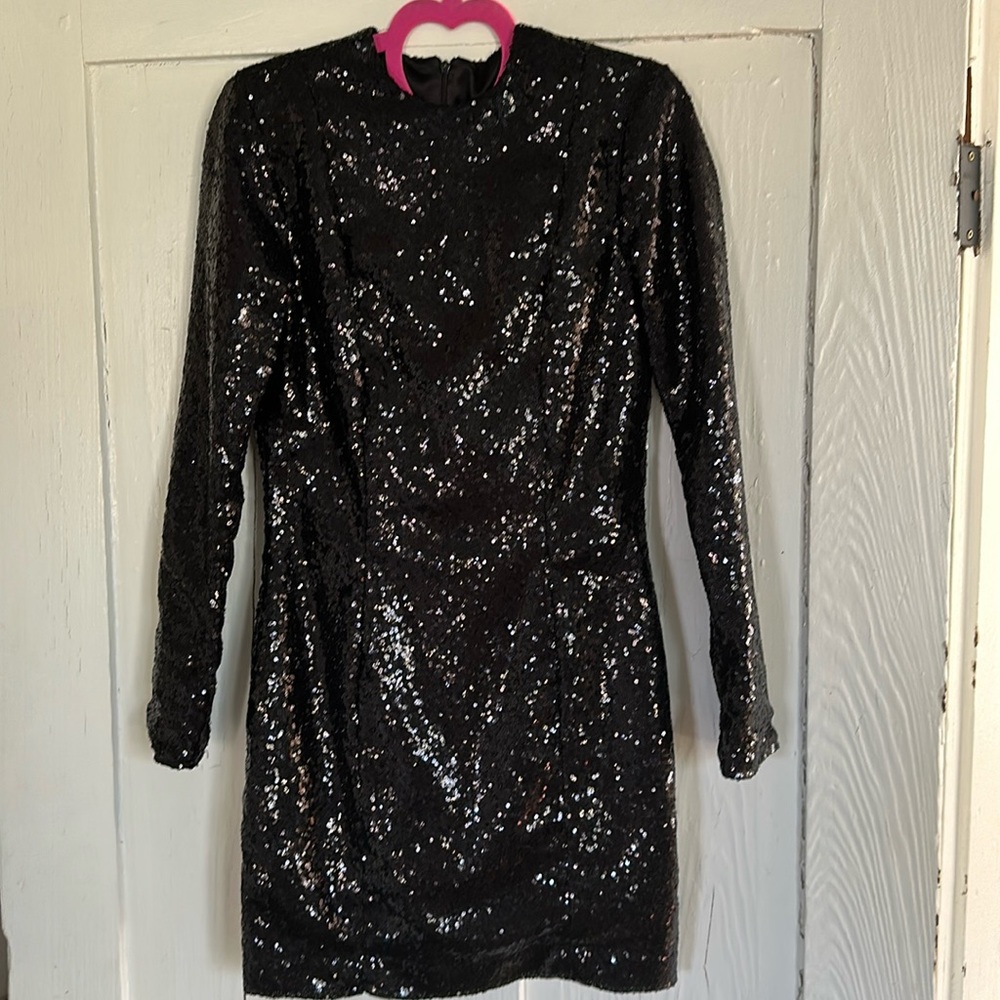 Black sequined long sleeve cocktail dress size 6